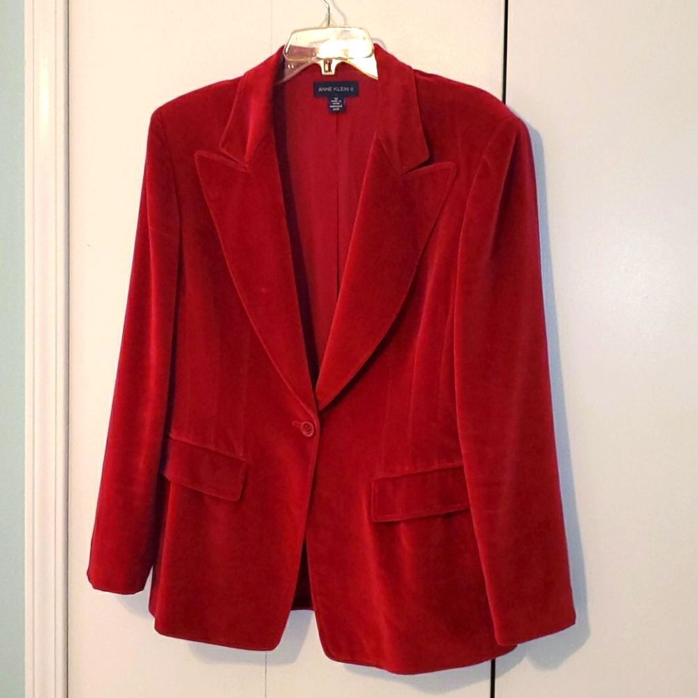 VTG Anne Klein II Red Velvet Button Blazer Sz 12
